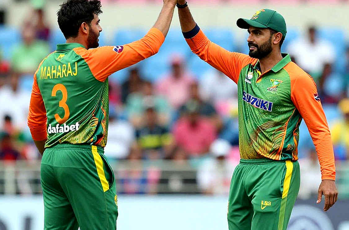 দড়ি আর বিজ্ঞাপনের বোর্ডের মাঝের ফাঁক: জেক ওয়েদারল্ডের কনকাশন আর একটি মাঠের নীরব খাতা দড়ি আর বিজ্ঞাপনের বোর্ডের মাঝের ফাঁক: জেক ওয়েদারল্ডের কনকাশন আর একটি মাঠের নীরব খাতা
