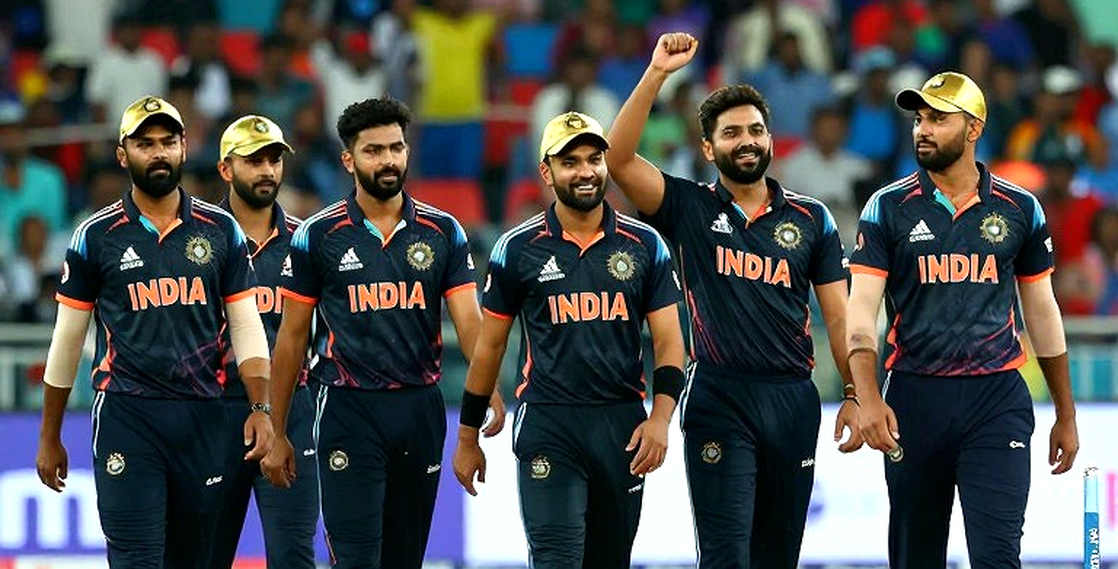 শারজার ছায়ায় নতুন অধিনায়কের প্রথম সকাল: বাংলাদেশের ত্রিদেশীয় ওয়ানডে দল যেভাবে একটা প্রজন্ম-হস্তান্তরের দলিল