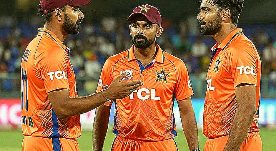ম্যান্ডানা যুগের প্রথম অধ্যায়: ভারতের নেতৃত্ব বদল এবং জিম্বাবুয়ে সিরিজের বাইরের আসল পরীক্ষা ম্যান্ডানা যুগের প্রথম অধ্যায়: ভারতের নেতৃত্ব বদল এবং জিম্বাবুয়ে সিরিজের বাইরের আসল পরীক্ষা
