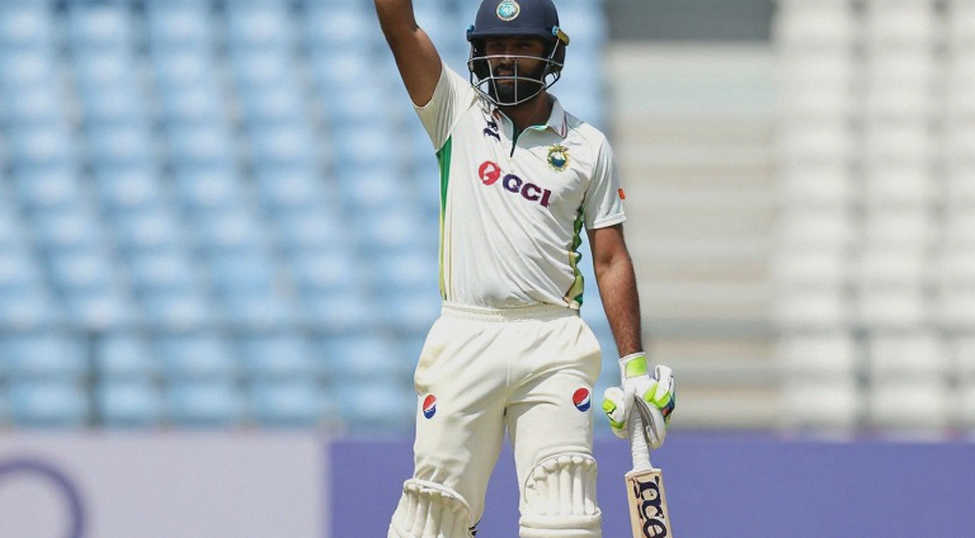 The Real Currency of Knockout Cricket: The Price of Powerplay Wickets and Death-Over Economy The Real Currency of Knockout Cricket: The Price of Powerplay Wickets and Death-Over Economy
