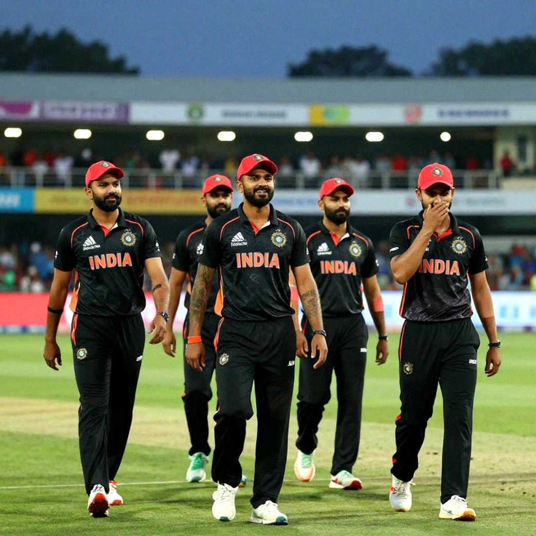 ফাঁকা গ্যালারি, ভরা স্ক্রিন: এশিয়ার ফ্র্যাঞ্চাইজি ক্রিকেটের সংখ্যাগুলো আসলে কাকে মাপছে