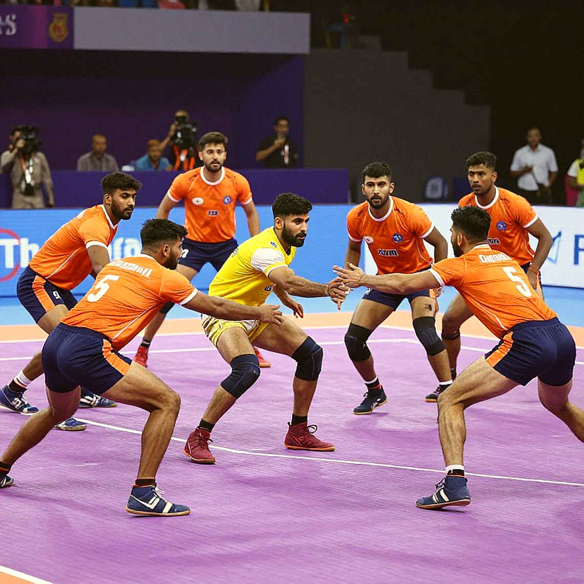 আজীবন নিষেধাজ্ঞা, বন্ধুত্বপূর্ণ ম্যাচ আর ৪১ লাখ স্বাক্ষর: PUBG-র শাস্তি-সিঁড়ির যে ধাপটা কেউ দেখাতে পারছে না