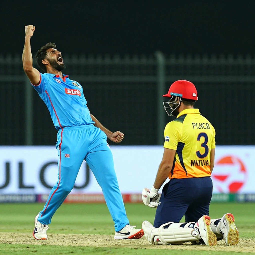 Rawalpindi's Fifth Evening: What the Scoreboard Didn't See, the Notebook Remembered