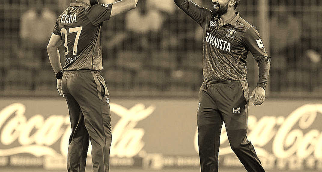 পার্থে ফাতিমা সানা: আট ম্যাচের চুক্তি, ছয় পুরুষের ছায়া আর ড্রাফটের অসমাপ্ত রসিদ
