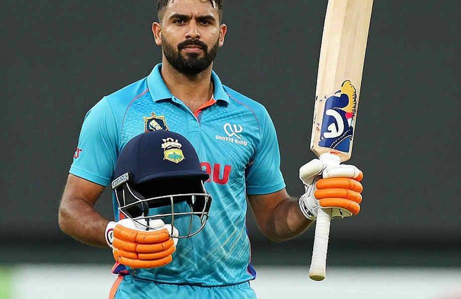 The Trap of the Empty Ledger: Cricket's Transfer Market, Blockchain, and the Story That Never Arrives