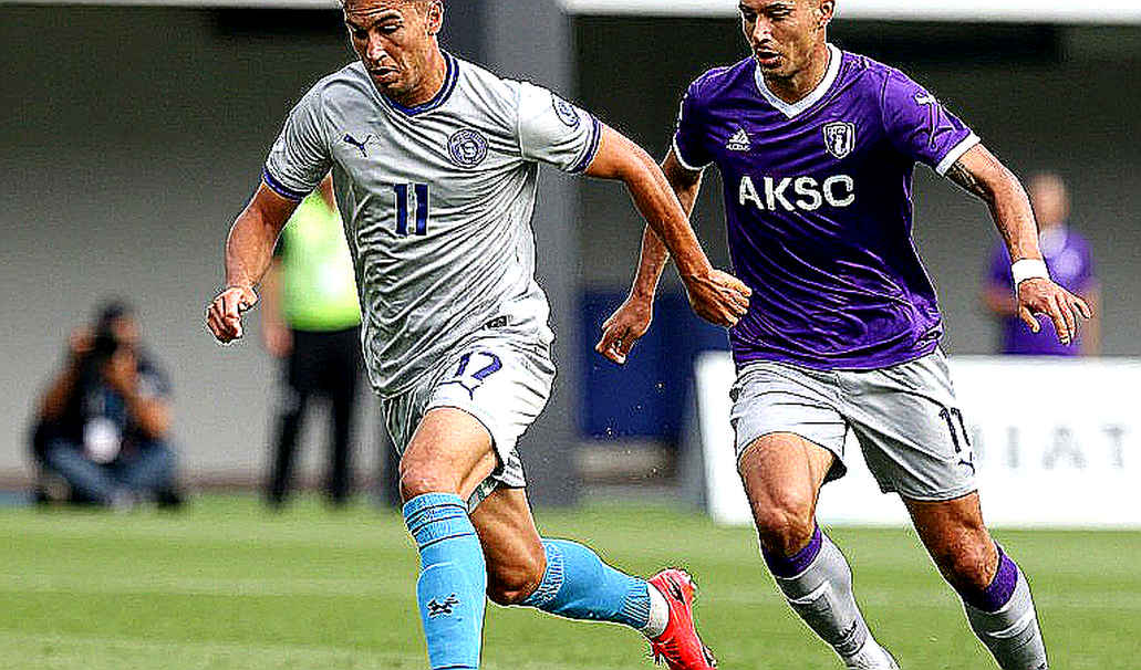 Six Points, One Knee and a 'Perhaps': The Real Question Inside Cubarsí's Words Six Points, One Knee and a 'Perhaps': The Real Question Inside Cubarsí's Words